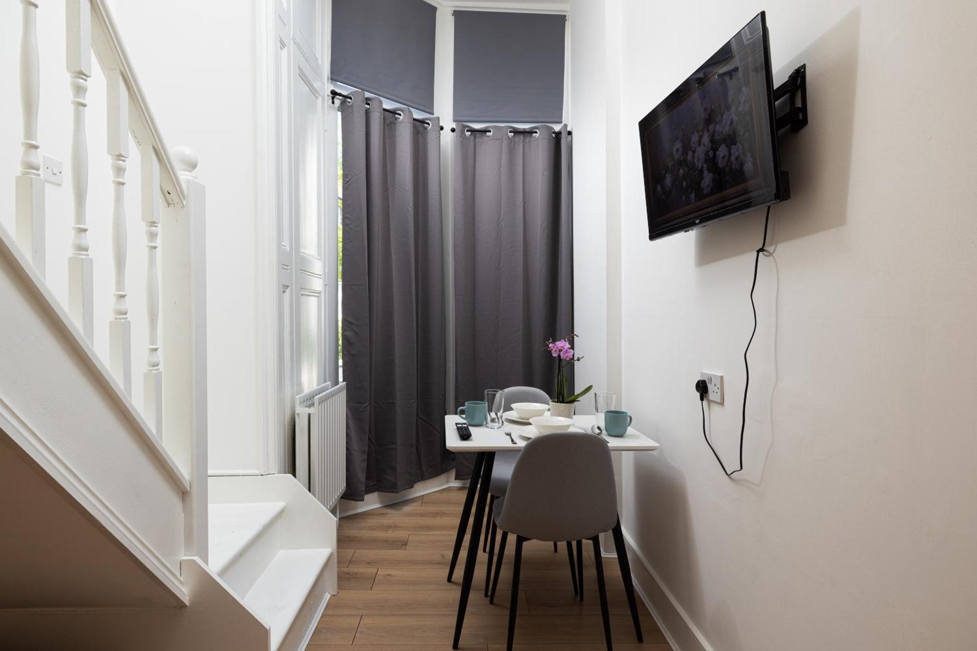 Charmstay Swiss Cottage ロンドン エクステリア 写真